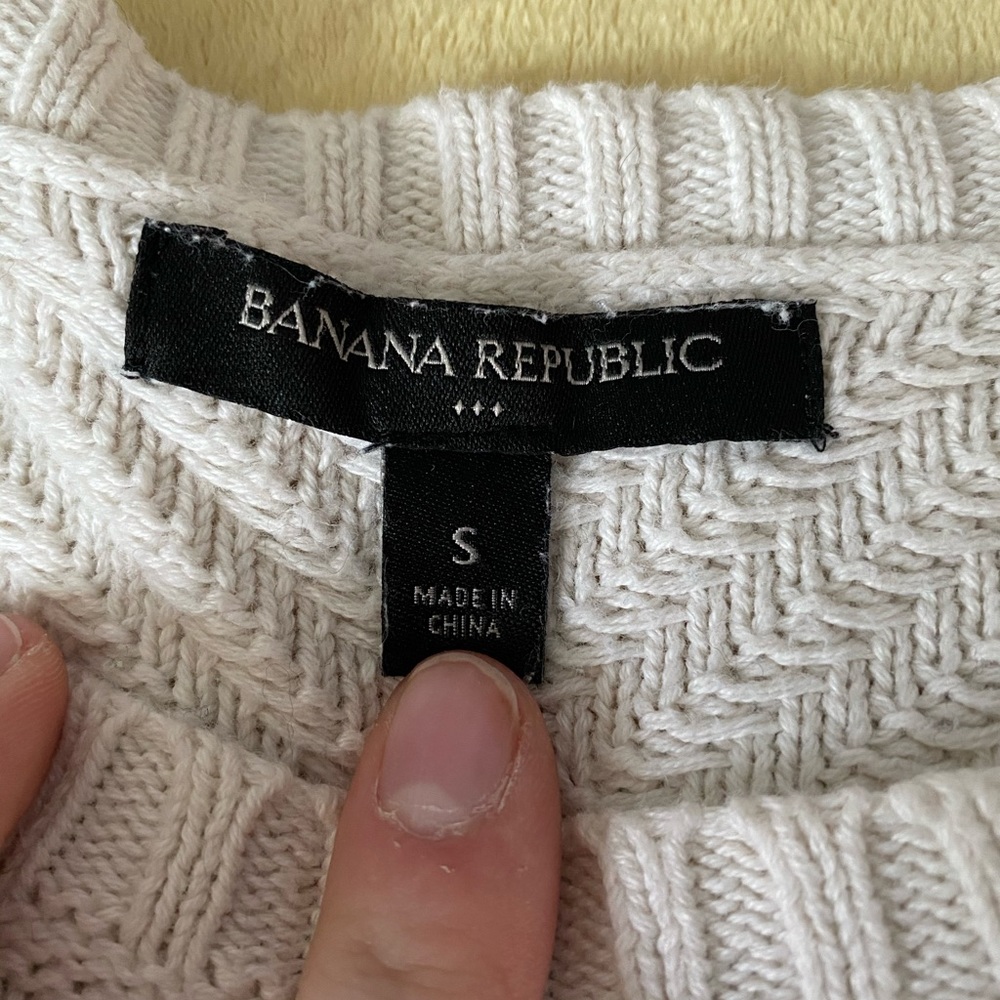 Banana republic sweater - Picture 2 of 2